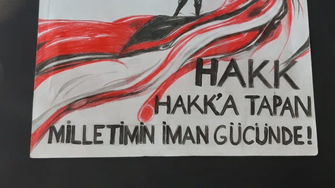 Öğrencimiz Ebrar Bolamanlı Ortaokul Kademesi Afiş Tasarım Yarışmasında İlçe'de derece alarak İl seçmelerine Gitmeye Hak Kazanmıştır